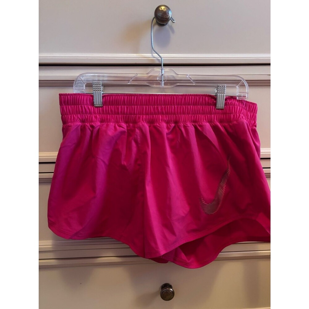 Nike Women’s Hot Pink Dri Fit Athletic Shorts - Picture 9 of 11